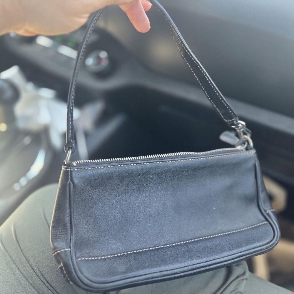Vintage Coach Leather Black Hampton 7785 Demi Pouch Mini Shoulder Bag